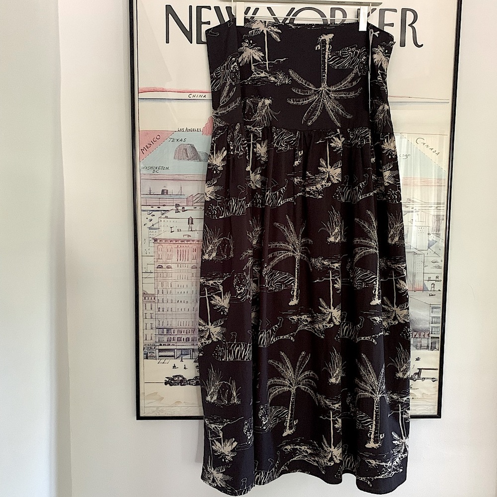 NWT black and cream palm and tiger tiered maxi skirt with drop waist, size 16